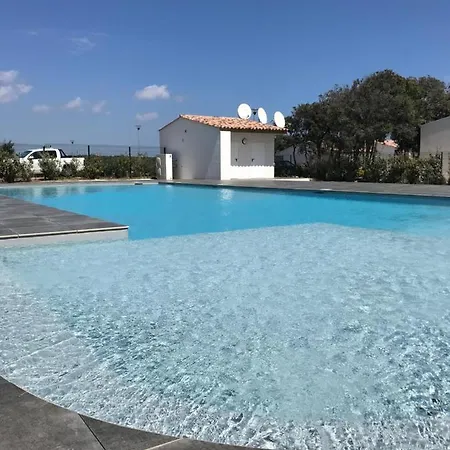 Mini Villa K2 Bonifacio  Exterior photo