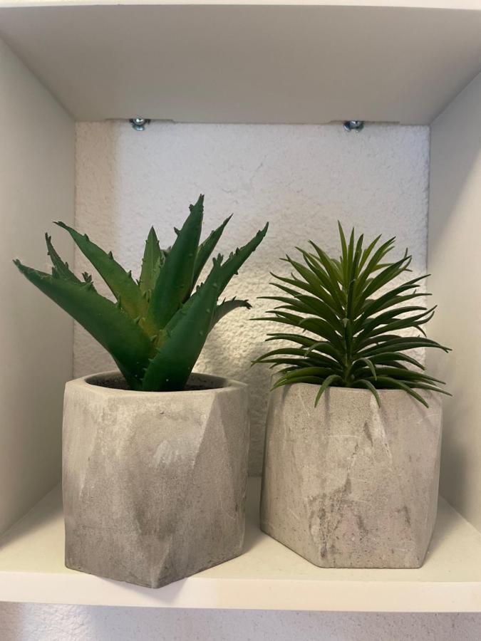 Mini K2 Villa
